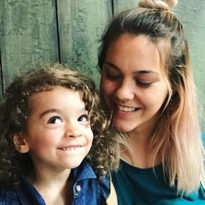 Meet your Posher, Elana